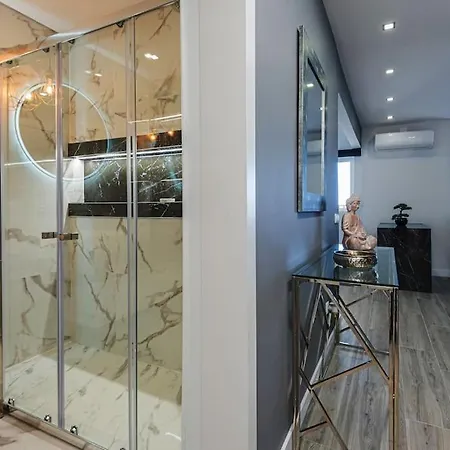 The One - Luxury Stylish With Sea View ! * Portimão