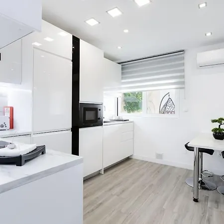 The One - Luxury Stylish With Sea View ! Lejlighed *